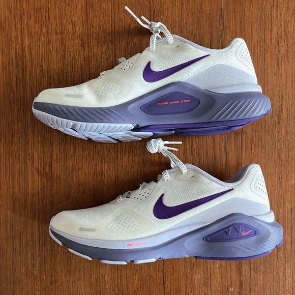 Nike Structure 26 women size 8 running shoes NEW - Picture 2 of 5